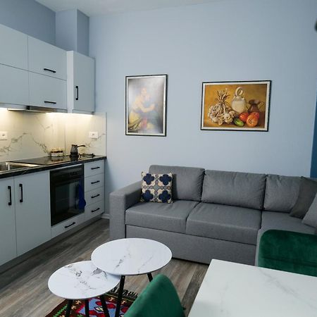 Travelers' Korca Home 外观 照片