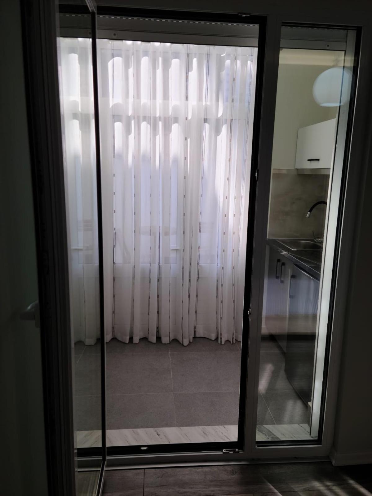 Travelers' Korca Home 外观 照片